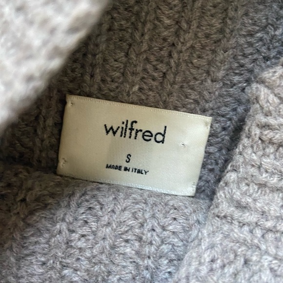 Aritzia Montpellier Sweater Dress - Picture 6 of 6